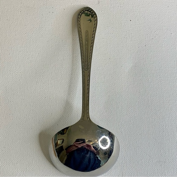 Reed & Barton TRADITION TANGLEWOOD Stainless 18/10 Gravy Ladle Glossy 6.75" - Picture 14 of 16